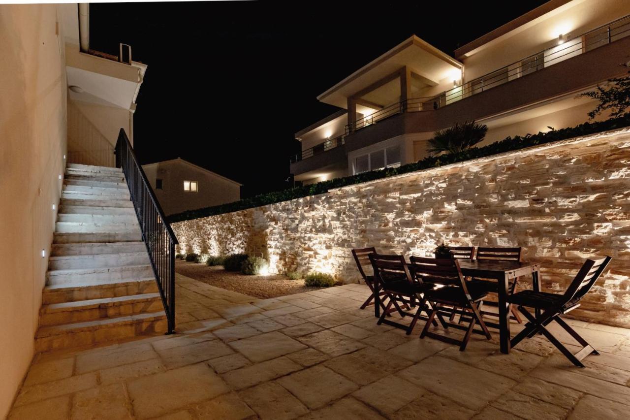 Olive Tree Apartments Vodice Exterior photo