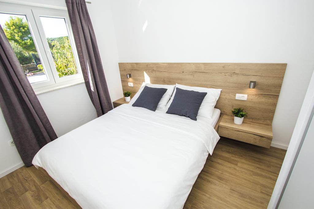 Olive Tree Apartments Vodice Exterior photo